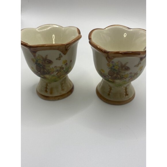 Vintage Ceramic Bunny Floral Egg Cups Set Of 2 With Scalloped Edges - Picture 6 of 10
